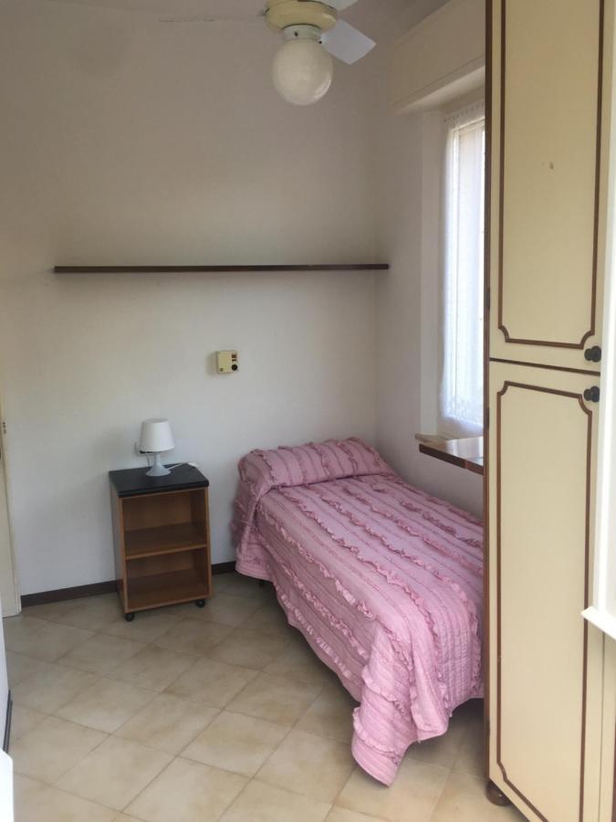 Apartamento La Casa Di Clara Rímini Exterior foto
