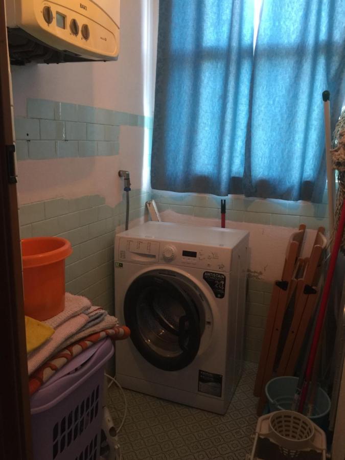 Apartamento La Casa Di Clara Rímini Exterior foto